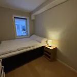 Modern 2 Bedroom In The Heart Of *